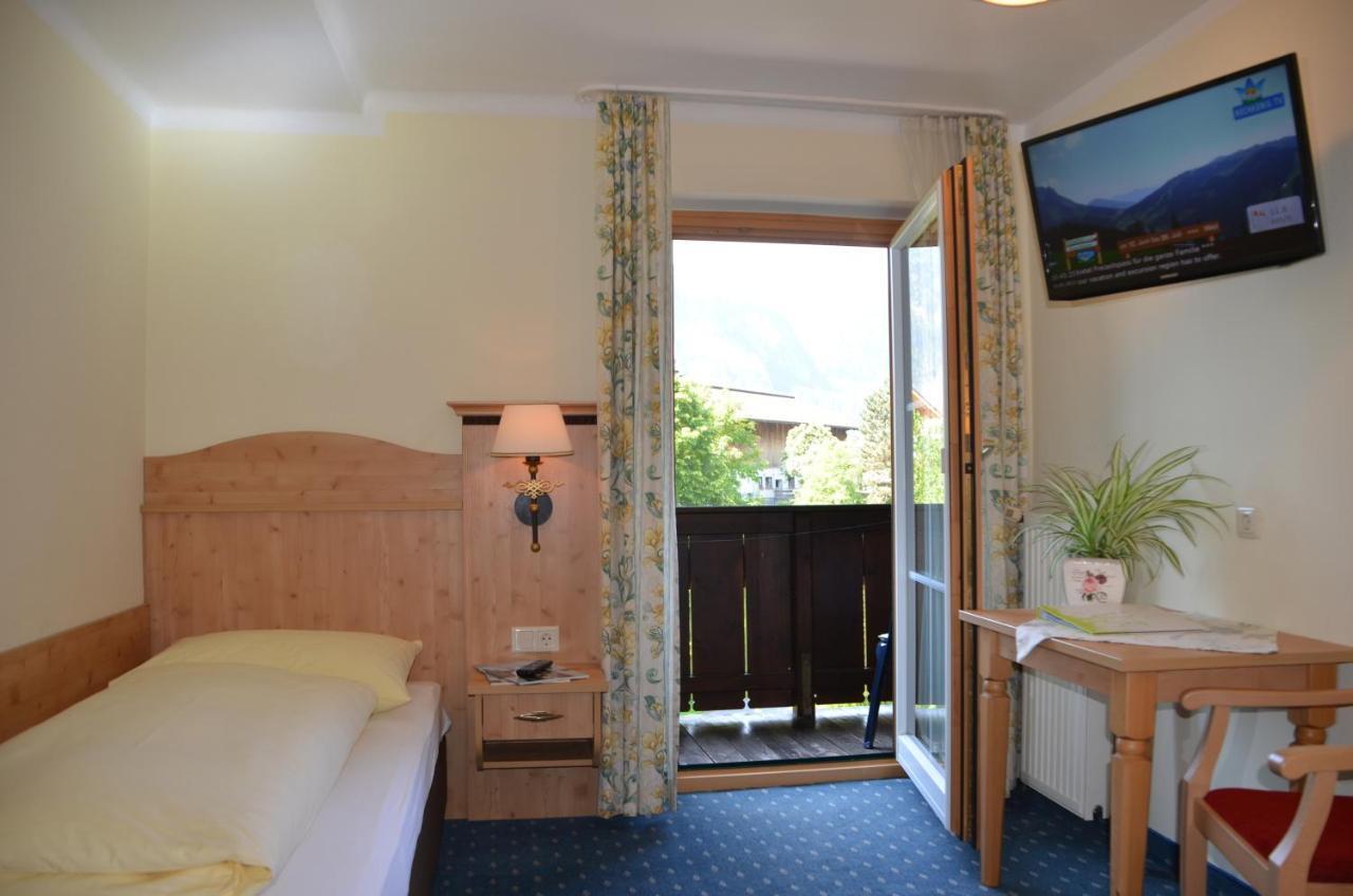 Landhotel Kirchenwirt أونكن الغرفة الصورة